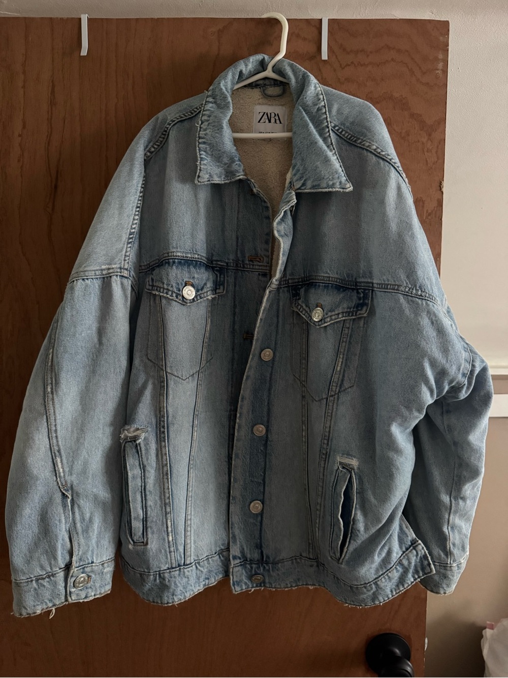 ZARA DENIM SHERPA TRUCKER JACKET